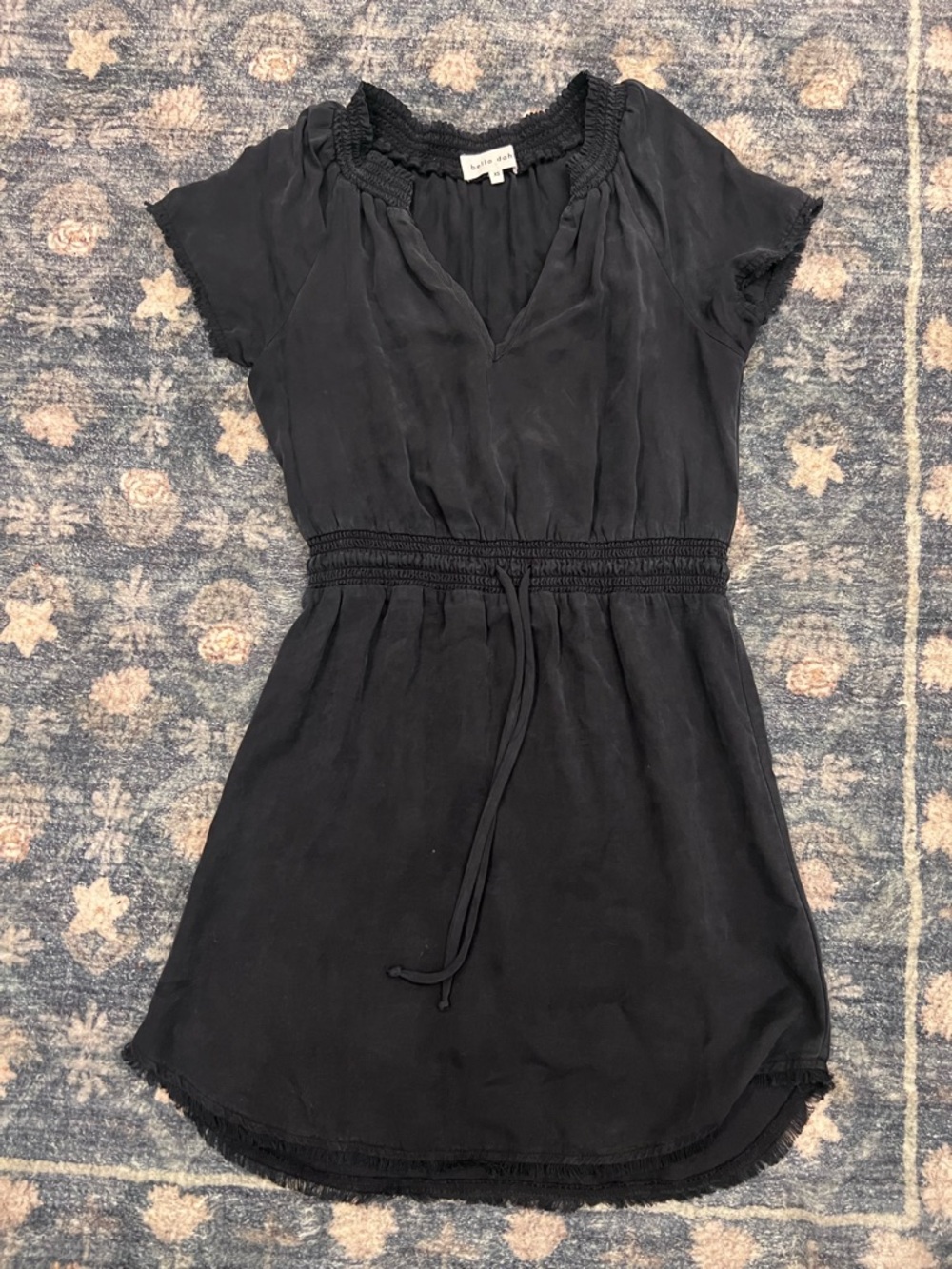 Bella Dahl Black Short-Sleeve Tie-Waist Mini Dress